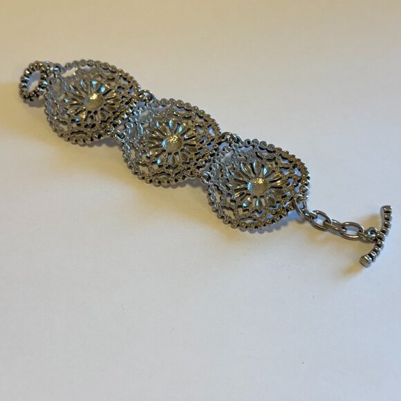 Ornate Silver Medallion Bracelet - Picture 5 of 5